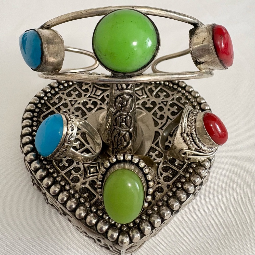 Multi color cuff bracelet sets
